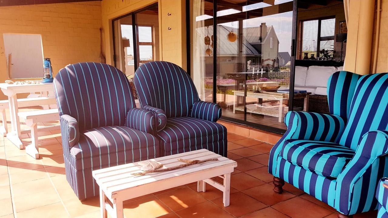 West Coast Seaside Getaway Hotell Grotto Bay Exteriör bild