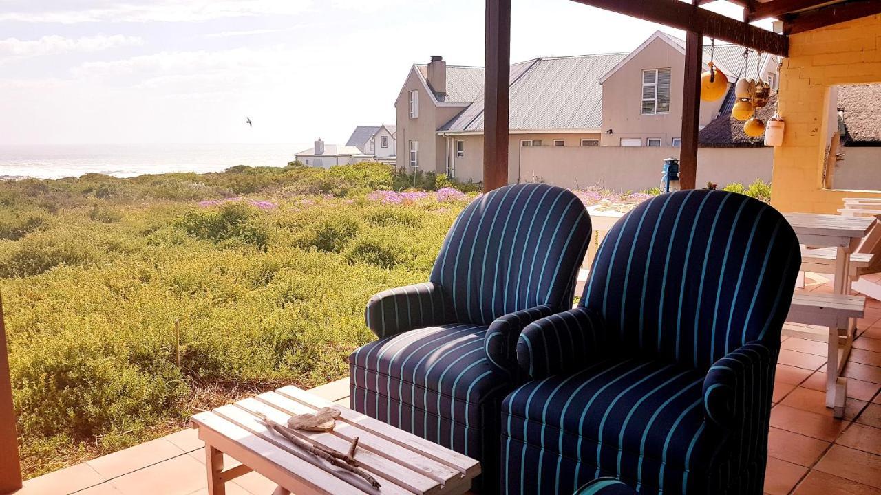 West Coast Seaside Getaway Hotell Grotto Bay Exteriör bild