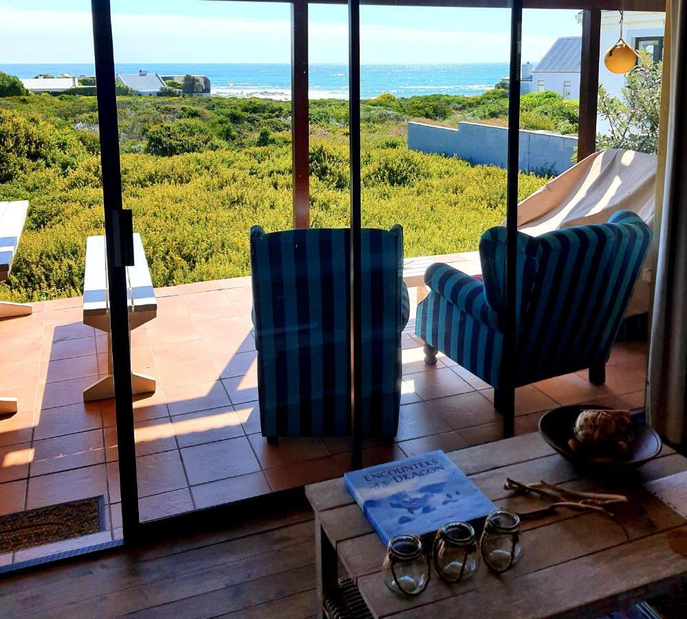 West Coast Seaside Getaway Hotell Grotto Bay Exteriör bild
