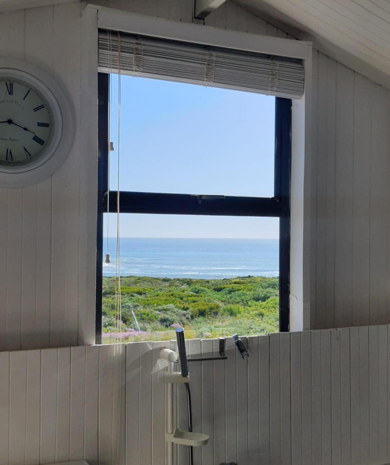 West Coast Seaside Getaway Hotell Grotto Bay Exteriör bild