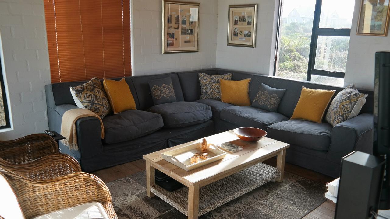 West Coast Seaside Getaway Hotell Grotto Bay Exteriör bild