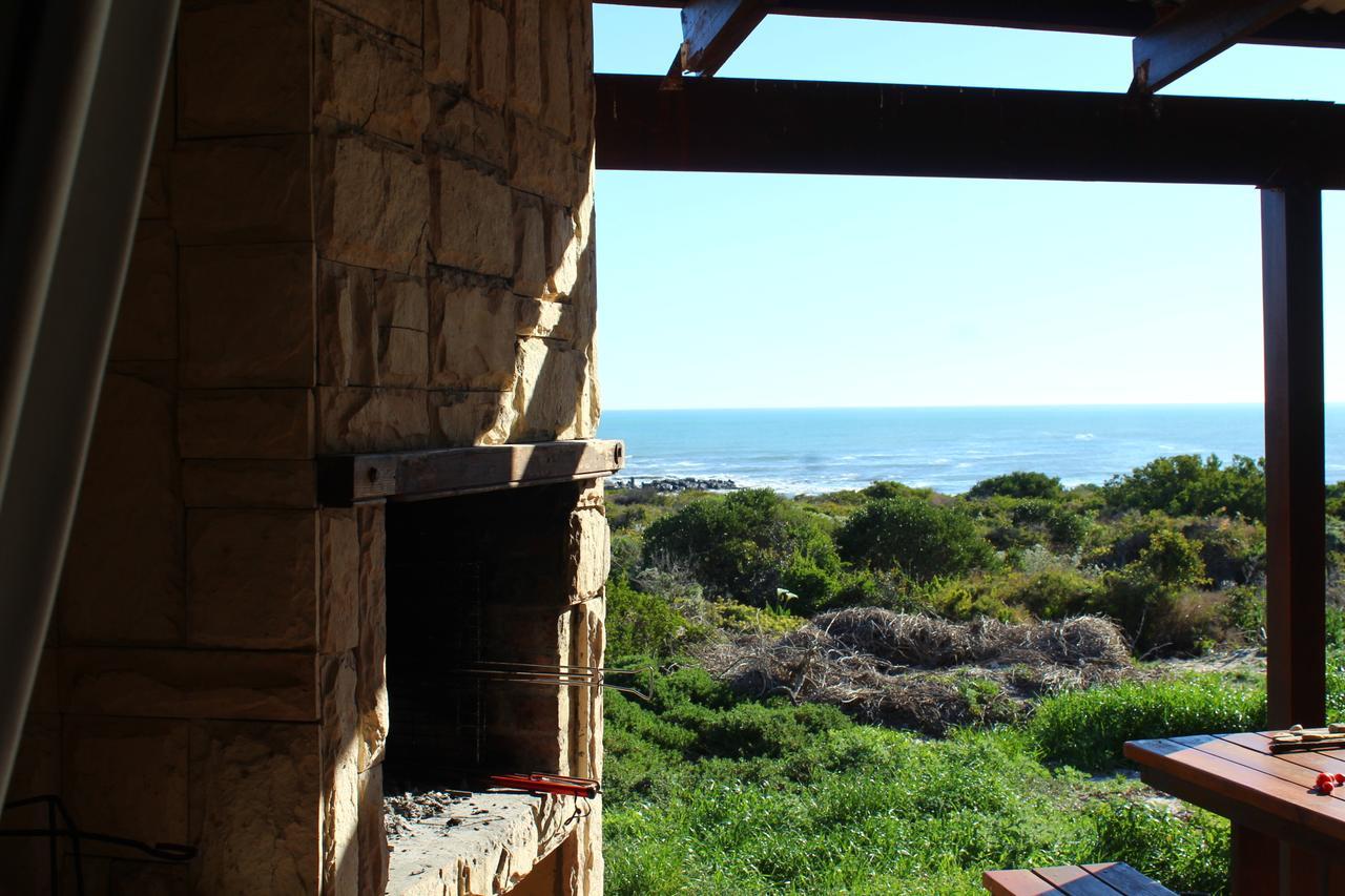 West Coast Seaside Getaway Hotell Grotto Bay Exteriör bild