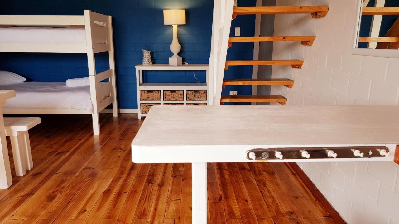 West Coast Seaside Getaway Hotell Grotto Bay Exteriör bild